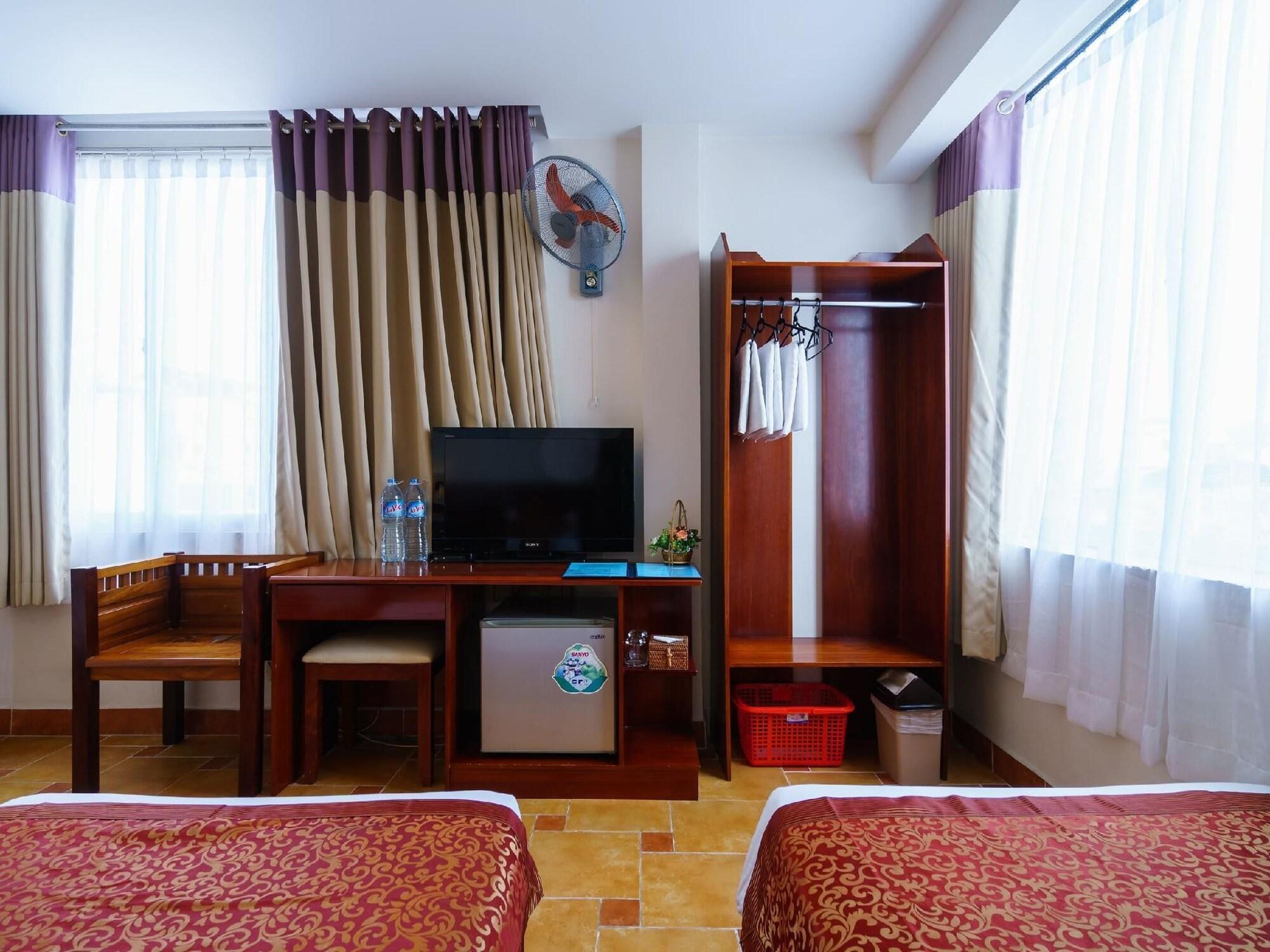 Hong Han Hotel Хошимин Экстерьер фото