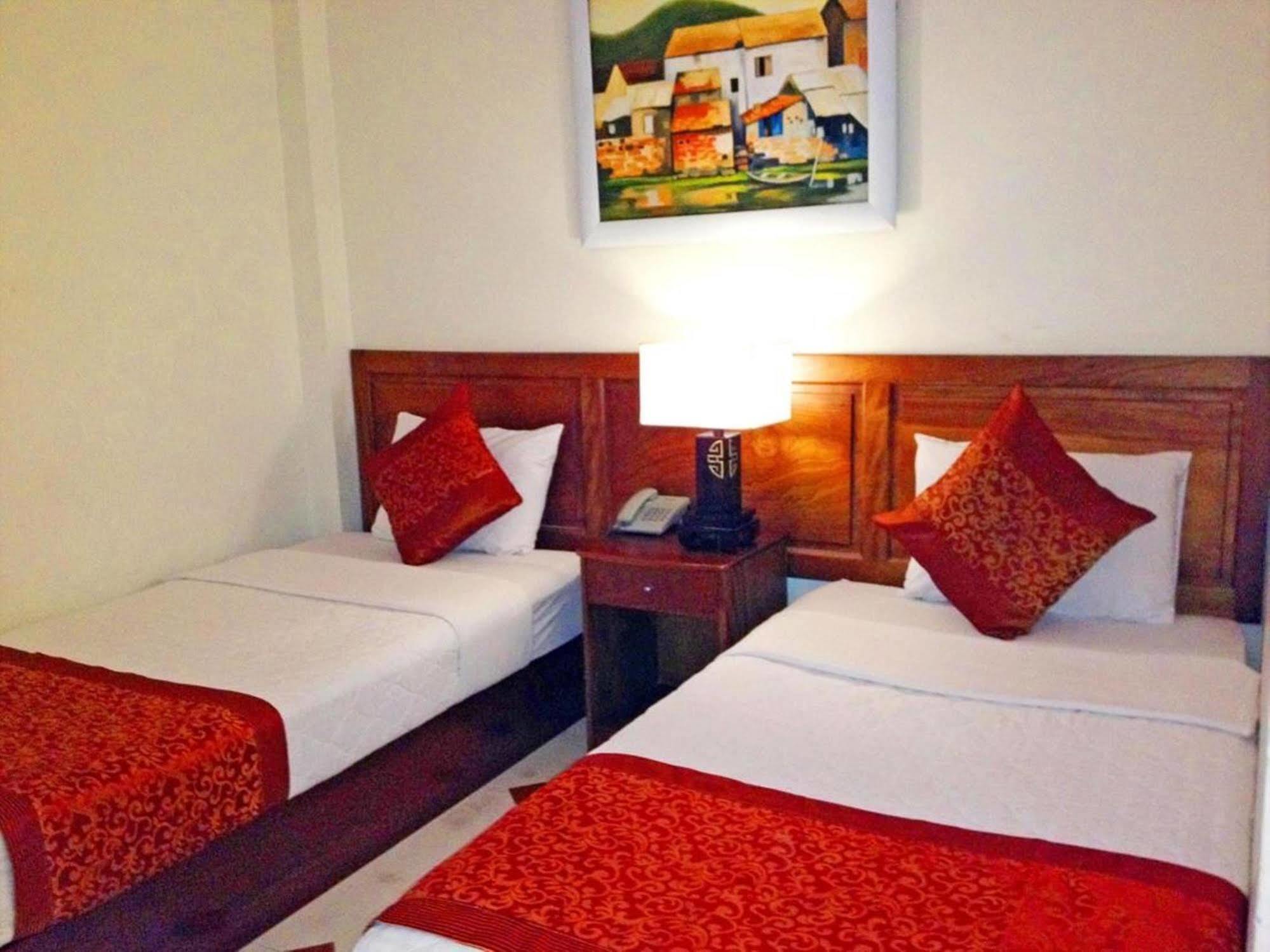 Hong Han Hotel Хошимин Экстерьер фото